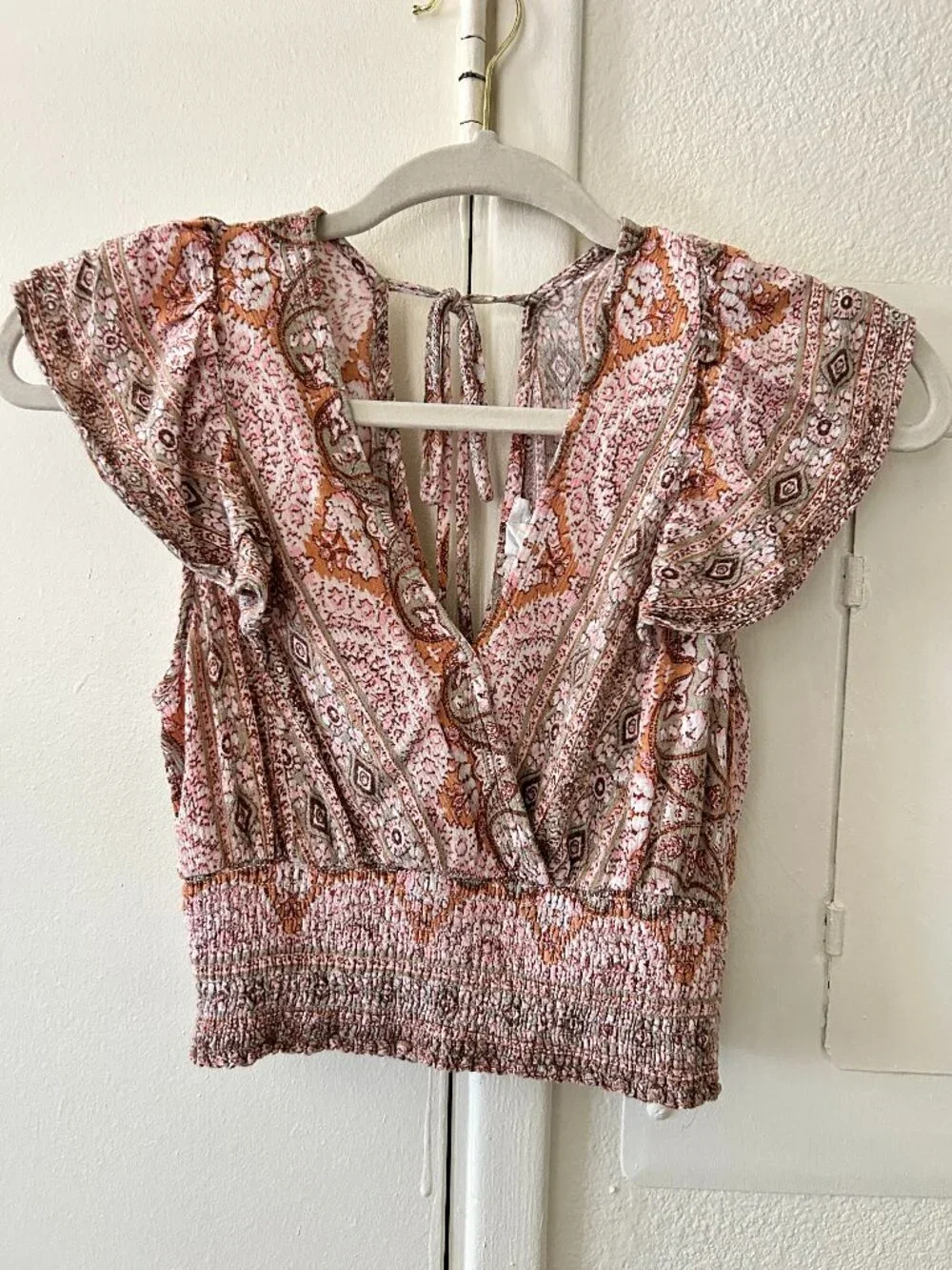 Twine & String Boho Smocked Crop Top | Women's Medium | Flutter Sleeve Paisley